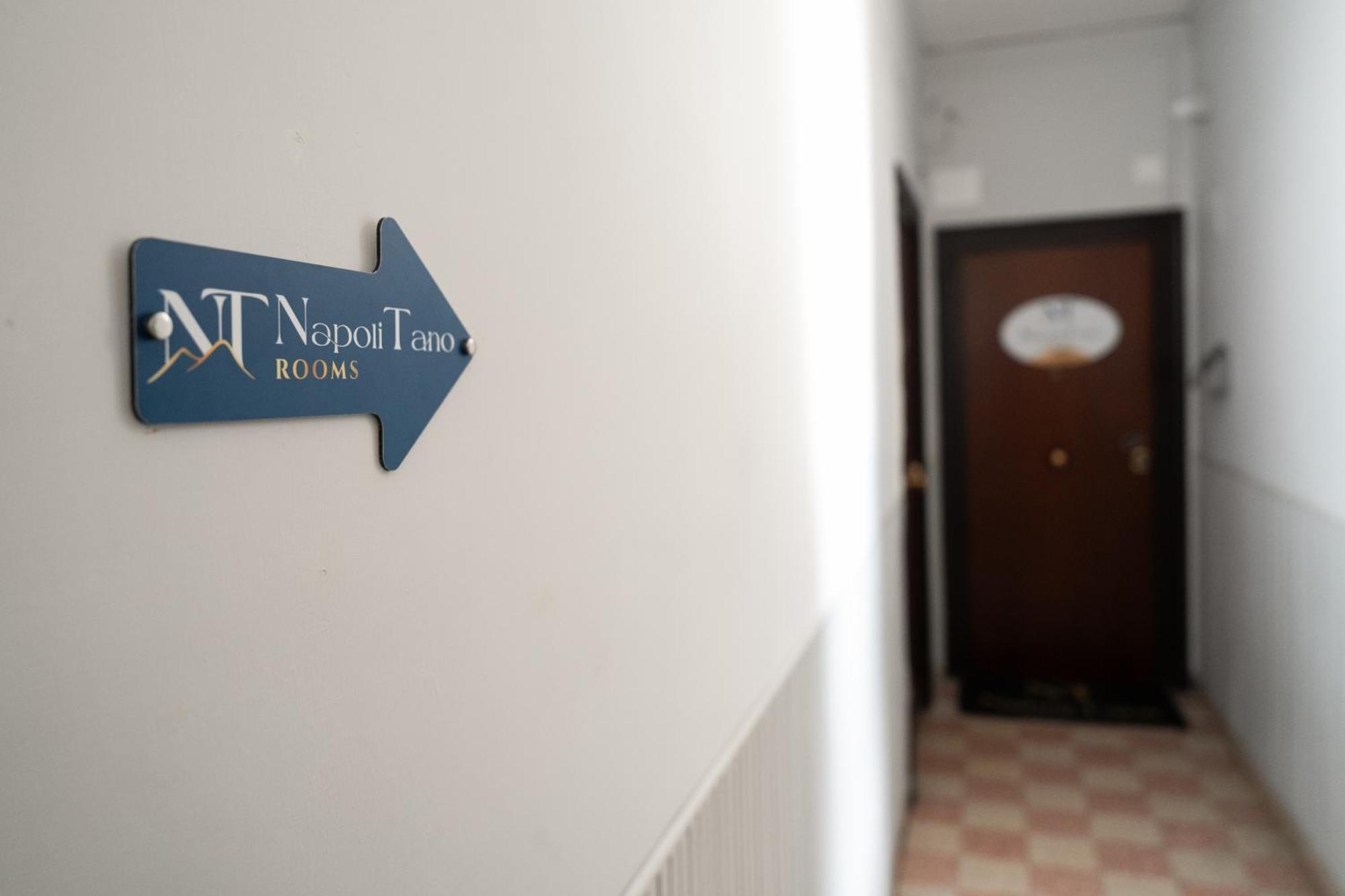Napolitano Rooms ภายนอก รูปภาพ